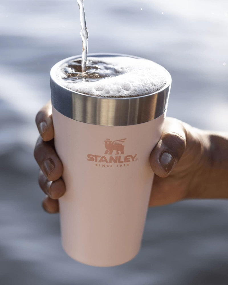 Stanley - Copo de cerveja isolado, copo empilhável Stay Chill de 473 ml, para bebidas quentes ou frias