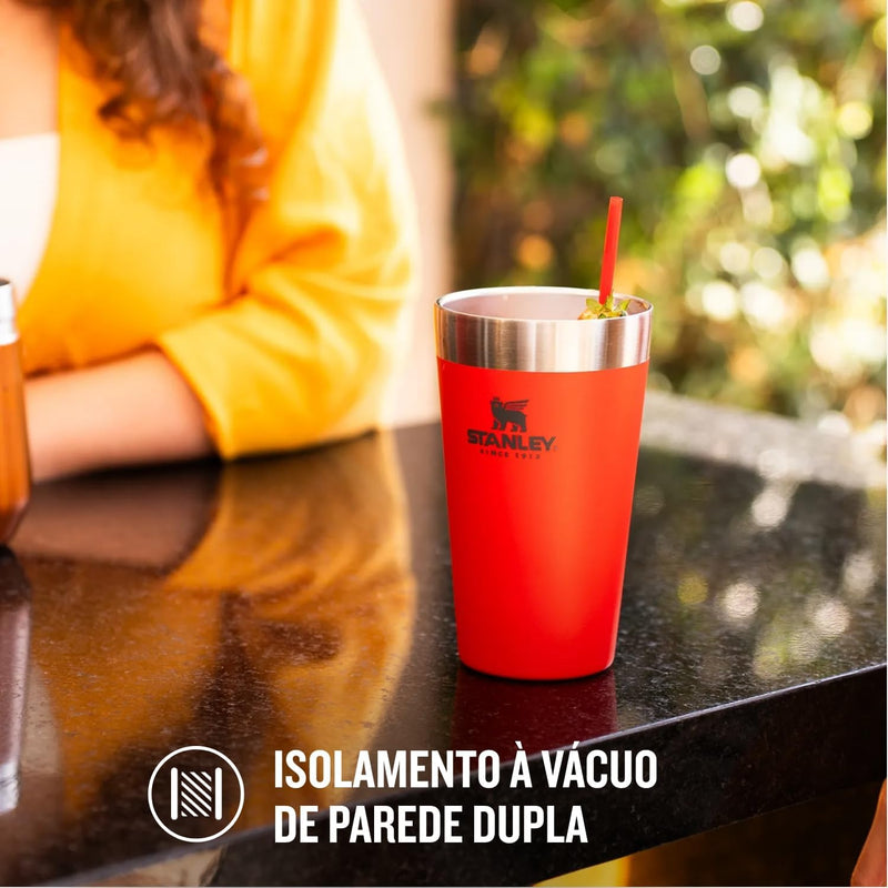 Stanley - Copo de cerveja isolado, copo empilhável Stay Chill de 473 ml, para bebidas quentes ou frias